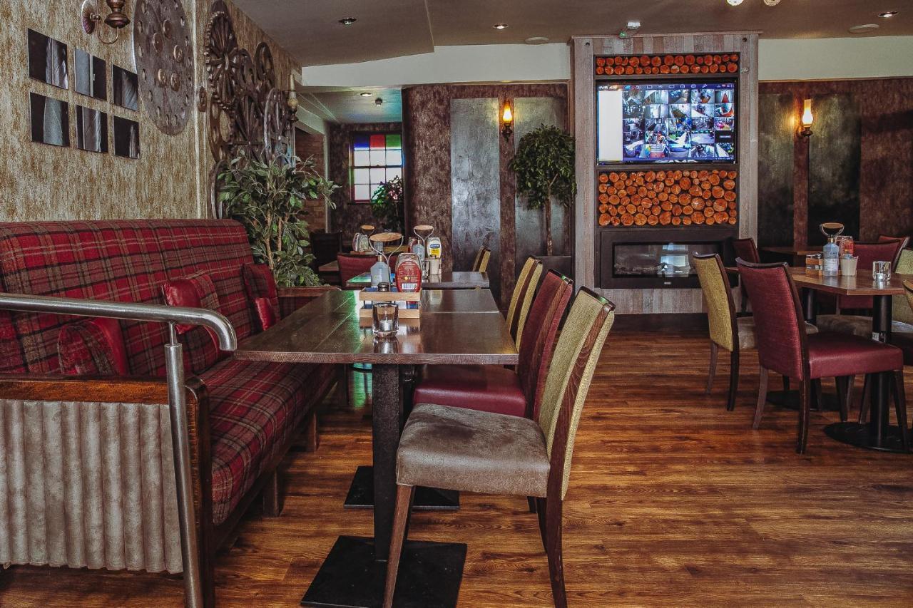 בלארני Muskerry Arms Bar And B&B מראה חיצוני תמונה
