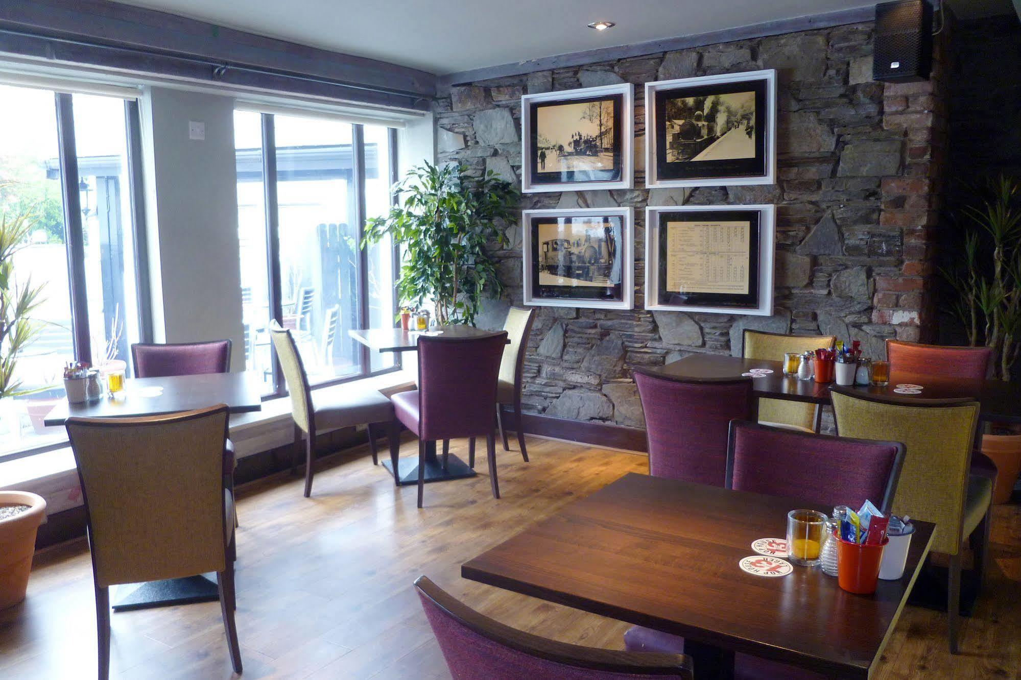 בלארני Muskerry Arms Bar And B&B מראה חיצוני תמונה
